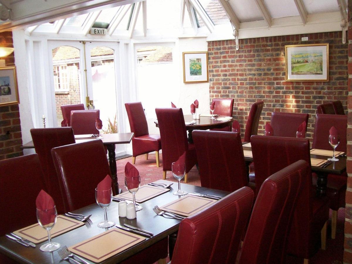 Harrow Inn Lenham Bagian luar foto