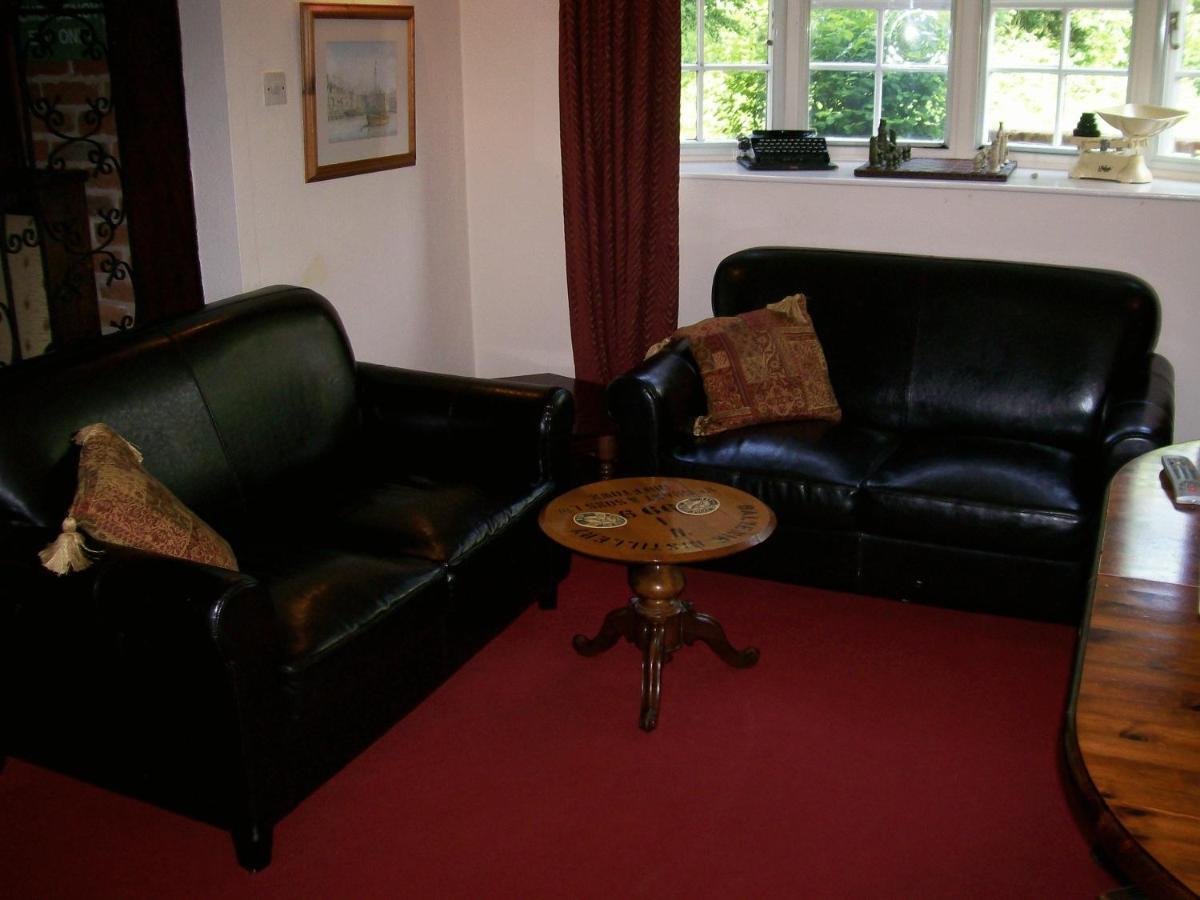 Harrow Inn Lenham Bagian luar foto